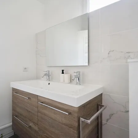 Locationstourcoing - Le Dron Apartment *
